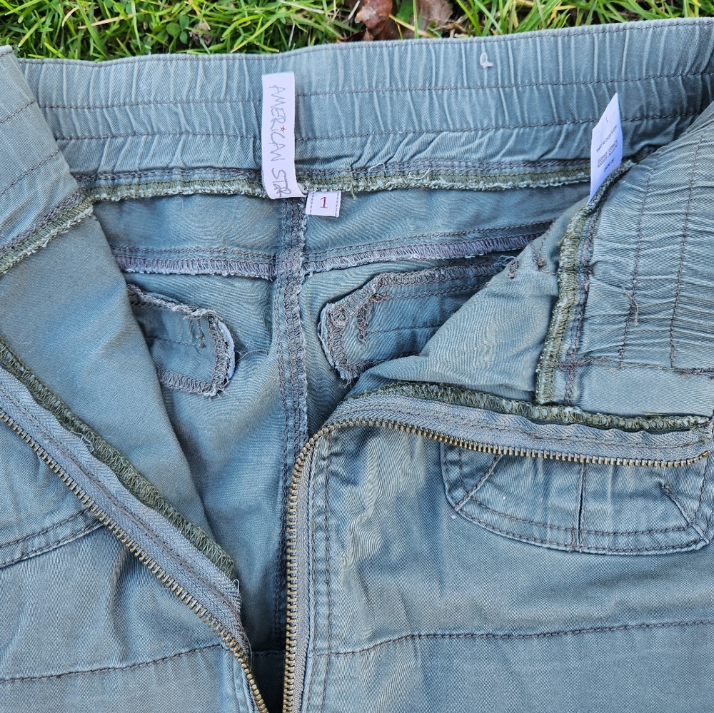 Cargo mini skirt - Picture 3 of 4